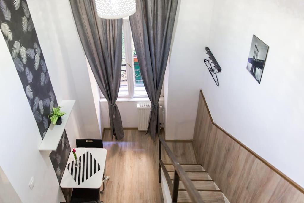 Central Budget Lofts Διαμέρισμα Βουδαπέστη Εξωτερικό φωτογραφία